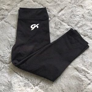 GK workout capris